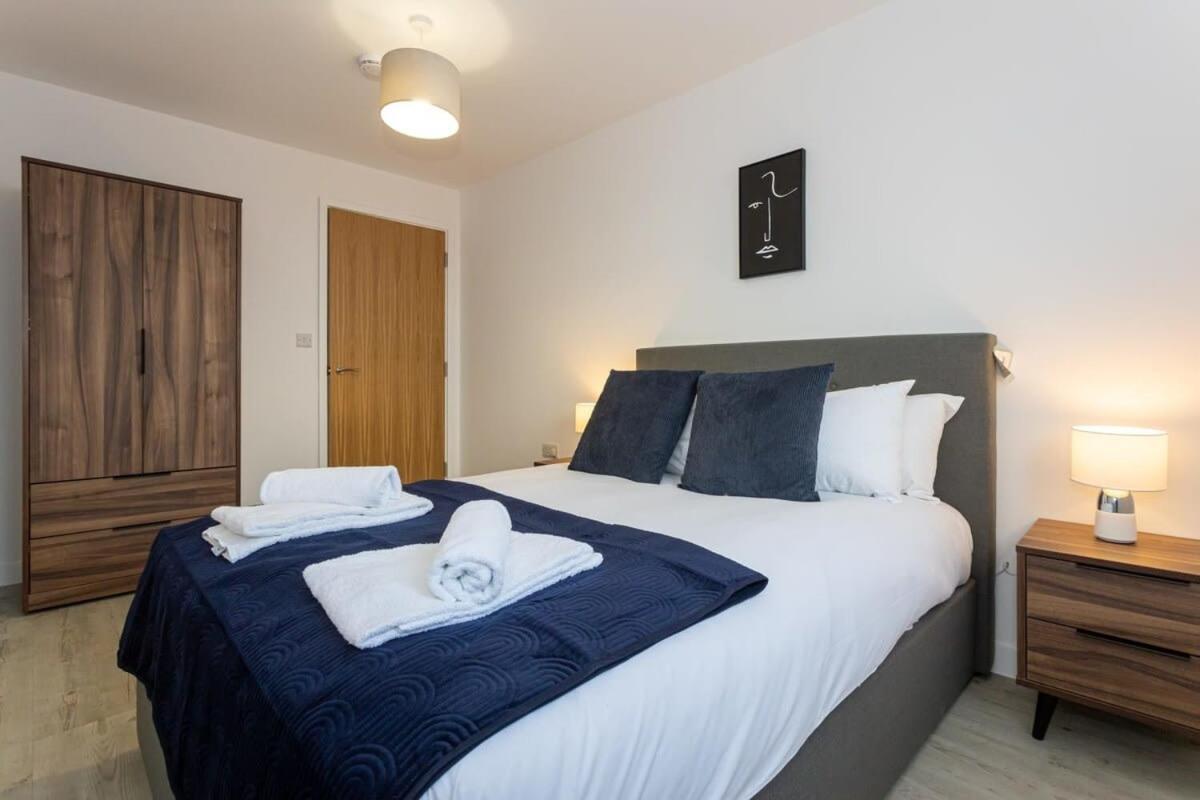 Modern 2 Bed Salford Apartment Stunning Views Manchester Exteriér fotografie